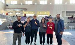Kadınlar Güreş Türkiye Şampiyonası’nda Erzincanlı sporculardan büyük başarı