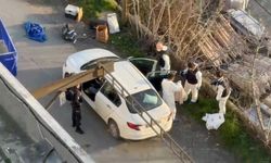 Sultangazi’de otomobilinin içinde silahlı saldırıya uğrayan şahıs hayatını kaybetti