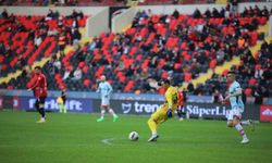Trendyol Süper Lig: Gaziantep FK: 0 - Başakşehir: 0 (Maç devam ediyor)