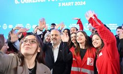Bursa'da üniversitelilere Başkan Aktaş'tan müjde