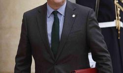 İngiltere Dışişleri Bakanı Cameron: "Yardım konvoyunu bekleyen insanların ölümü acilen soruşturulmalı”