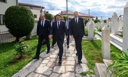 Adalet Bakanı Tunç, Aliya İzzetbegoviç’in kabrini ziyaret etti