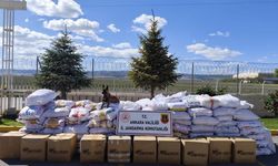 Ankara’da 13 ton 450 kilo bandrolsüz kıyılmış tütün ele geçirildi
