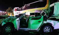 Bakan Yerlikaya: "Mersin’deki kazada 10 vatandaşımız hayatını kaybetti, 39 vatandaşımız ise yaralandı"
