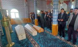 Bursa’da babaları tarafından öldürülen 3 kardeş Erzurum’da toprağa verildi
