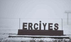 Erciyes’e mayıs ayında kar yağdı