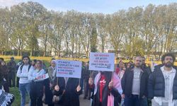 Köln Üniversitesi’nde yüzlerce kişiden “Filistinlilerin yanındayız” mesajı