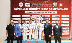 Minikler Türkiye Judo Şampiyonası Uşak’ta başladı