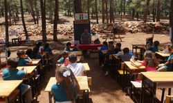 Karaman’da öğrenciler açık havada ders görüyor