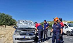 Mardin’de kamyonet ile hafif ticari araç çarpıştı: 2 yaralı