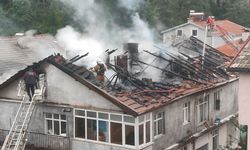 Bartın’da çatı yangını korkuttu