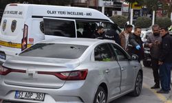 Gündüz vakti otomobili kurşunladılar