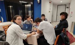 Güngören’de dünyanın en büyük Hackathon’u NASA Space Apps Challenge başladı