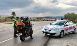 Kütahya’da Jandarma Trafik Timlerinden motosiklet ve motorlu bisiklet denetimi