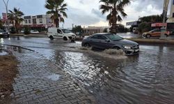 Bodrum’da sağanak yağış etkili oldu