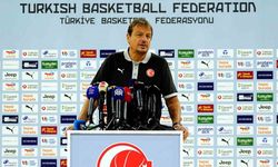 Ergin Ataman: "Avrupa basketbolunda bu tip pencere maçları her takım için zor geçiyor"