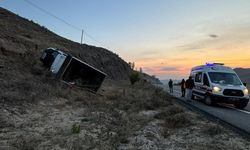 Iğdır’da kamyonet devrildi: 2 yaralı