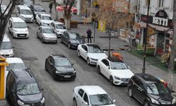 Kars’ta trafiğe kayıtlı araç sayısı 50 bine ulaştı: Park sorunu büyüyor