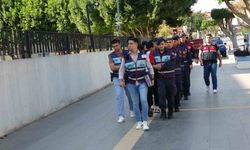 Manavgat’ta uyuşturucu imalathanesine baskın: 5 gözaltı