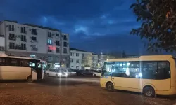 Edirne Keşan köy garajlarına aydınlatma ve durak istiyor!