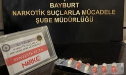 Bayburt’ta 6 adet sentetik hap ele geçirildi