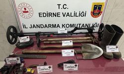 Edirne’de kaçak kazı yapan 2 kişi suçüstü yakalandı