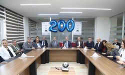 ERÜ Hastaneleri’nde Robotik Cerrahi Sistem ile 200. ameliyat gerçekleştirildi