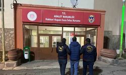 Hakkari’de çeşitli suçlardan aranan bin 445 kişi yakalandı