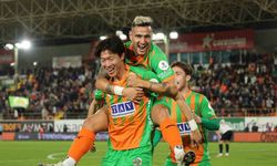 Trendyol Süper Lig: Alanyaspor: 3 - Gaziantep FK: 0 (Maç sonucu)