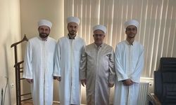 Emet’te yeni atanan 3 din görevlisine cübbe ve fes giydirildi