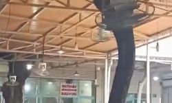 Kahvehanede kavga: Sandalye ve yumruklar havada uçuştu