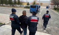 Cezaevinden izinli çıktı, evi soyarken suçüstü yakalandı