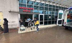 Dengesini kaybeden işçi 3 metreden düşerek yaralandı