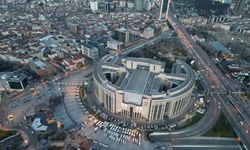 İstanbul Adalet Sarayı önünde alınan güvenlik önlemi havadan görüntülendi