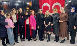 Öğrencilerle iftarda buluştular