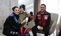 Polis ekiplerinden minik Bünyamin’e sürpriz ziyaret