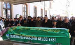 Rektör Atilla Arkan’ın annesi Sakarya’da son yolculuğuna uğurlandı