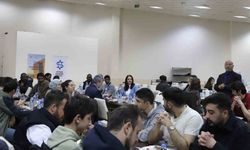 Tarım Bilimleri Fakültesi öğrencileri ile akademik ve idari personel iftarda bir araya geldi