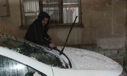 Van’da dolu yağışı etkili oldu