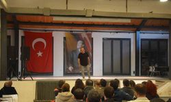 Ayhan Taş, Sinop’ta hayranlarıyla buluştu