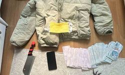 Bağcılar’da market çalışanını bıçakla tehdit ederek 80 bin lirayı gasp etti
