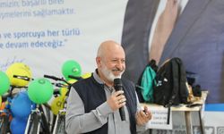Başkan Çolakbayrakdar: "Lider şehir Kayseri, şimdi de satrançta öncü olacak"