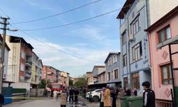 Çatı katında çıkan yangın yürekleri ağza getirdi