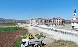 İnönü ilçesinde yol çalışmaları başladı