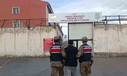 Jandarmadan düzensiz göçmenlere operasyon