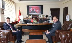 Karacasu’da kaymakamlık koltuğunu ilkokul öğrencisi Karaman devraldı
