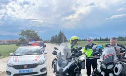 Motosiklet kazalarına dikkat çeken jandarmadan ’Bir Kural, Bir Ömür’ denetimleri