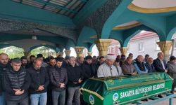 Silahla yaraladığı damadının 15 bıçak darbesiyle öldürdüğü şahıs son yolculuğuna uğurlandı