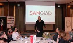 Sunay Akın’dan Samsun’da söyleşi