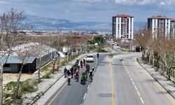 Yeşilyurt Belediyesi’nden baharın gelişine pedallı kutlama